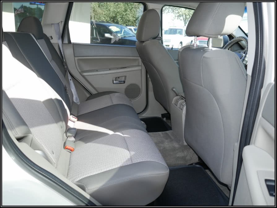 2009 Jeep Grand Cherokee 4WD 4dr Laredo, available for sale in Huntington Station, New York | My Auto Inc.. Huntington Station, New York 2009 Jeep Grand Cherokee 4WD 4dr Laredo, available for sale in Huntington Station, New York | My Auto Inc.. Huntington Station, New York