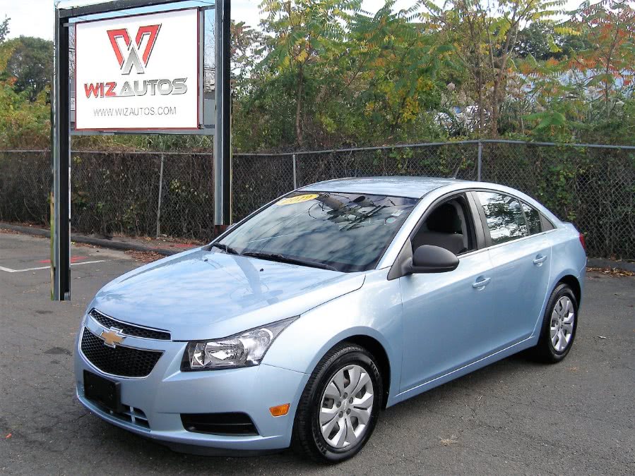 2012 Chevrolet Cruze 4dr Sdn LS, available for sale in Stratford, Connecticut | Wiz Leasing Inc. Stratford, Connecticut