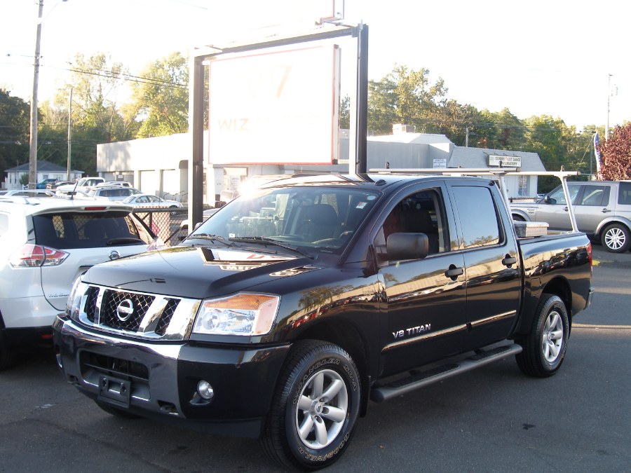 2014 Nissan Titan 4WD Crew Cab SWB PRO-4X, available for sale in Stratford, Connecticut | Wiz Leasing Inc. Stratford, Connecticut