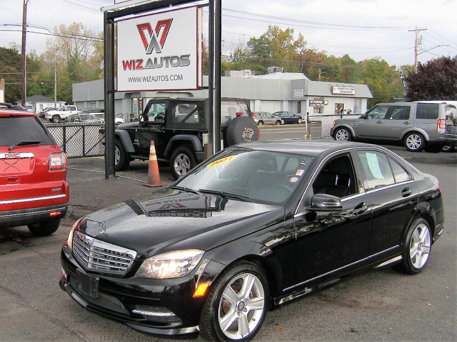 2011 Mercedes-Benz C-Class 4dr Sdn C 300 Luxury 4MATIC, available for sale in Stratford, Connecticut | Wiz Leasing Inc. Stratford, Connecticut