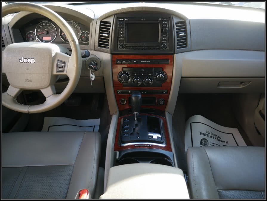 Used Jeep Grand Cherokee 4dr Limited 4WD 2005 | My Auto Inc.. Huntington Station, New York Used Jeep Grand Cherokee 4dr Limited 4WD 2005 | My Auto Inc.. Huntington Station, New York