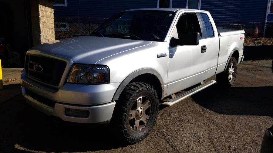 2005 Ford F-150 Supercab 133" FX4 4WD, available for sale in Stratford, Connecticut | Mike's Motors LLC. Stratford, Connecticut