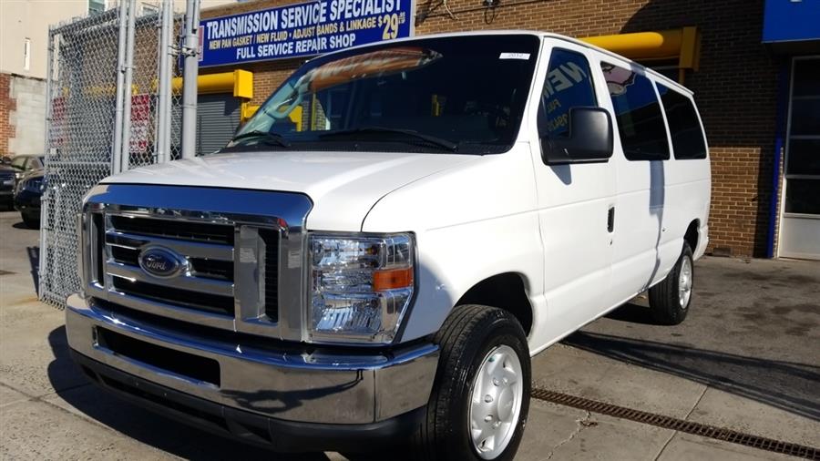 2012 Ford Econoline Wagon E-350 Super Duty XLT, available for sale in Bronx, New York | New York Motors Group Solutions LLC. Bronx, New York