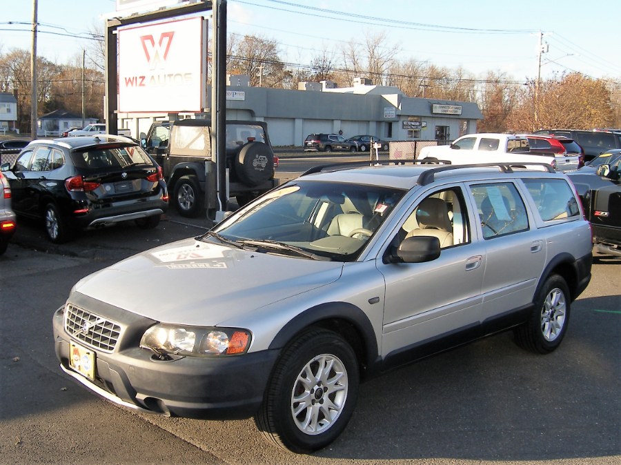 2004 Volvo V70 XC70 2.5L Turbo AWD w/Sunroof, available for sale in Stratford, Connecticut | Wiz Leasing Inc. Stratford, Connecticut