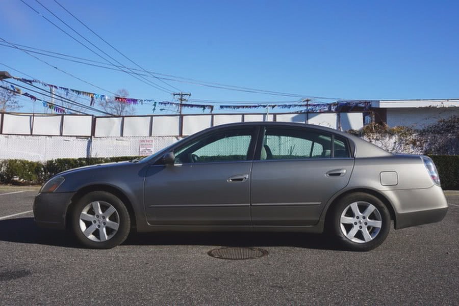 2006 Nissan Altima 4dr Sdn I4 Auto 2.5 S, available for sale in West Babylon, New York | Boss Auto Sales. West Babylon, New York