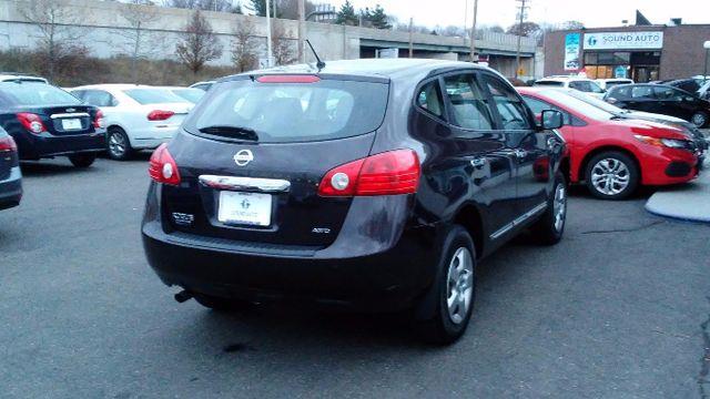 2014 Nissan Rogue Select S photo