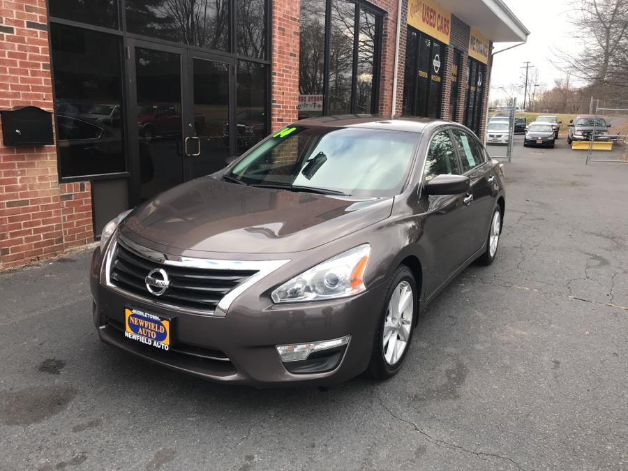 2014 Nissan Altima 4dr Sdn I4 2.5 SV, available for sale in Middletown, Connecticut | Newfield Auto Sales. Middletown, Connecticut