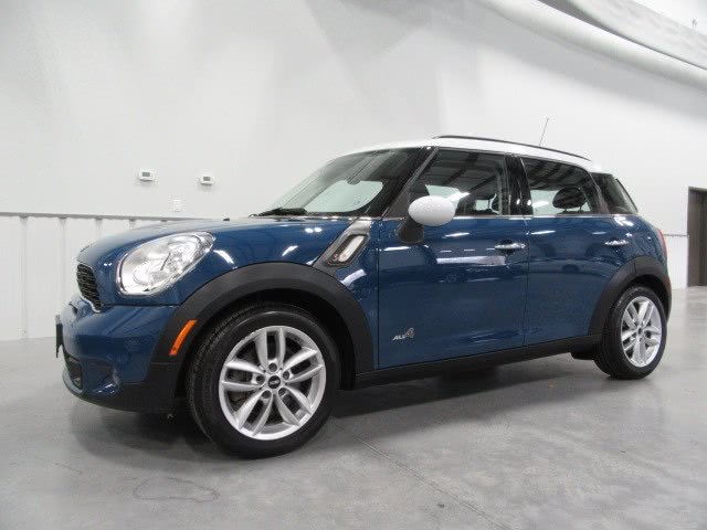2012 MINI Cooper Countryman AWD 4dr S ALL4, available for sale in Danbury, Connecticut | Performance Imports. Danbury, Connecticut