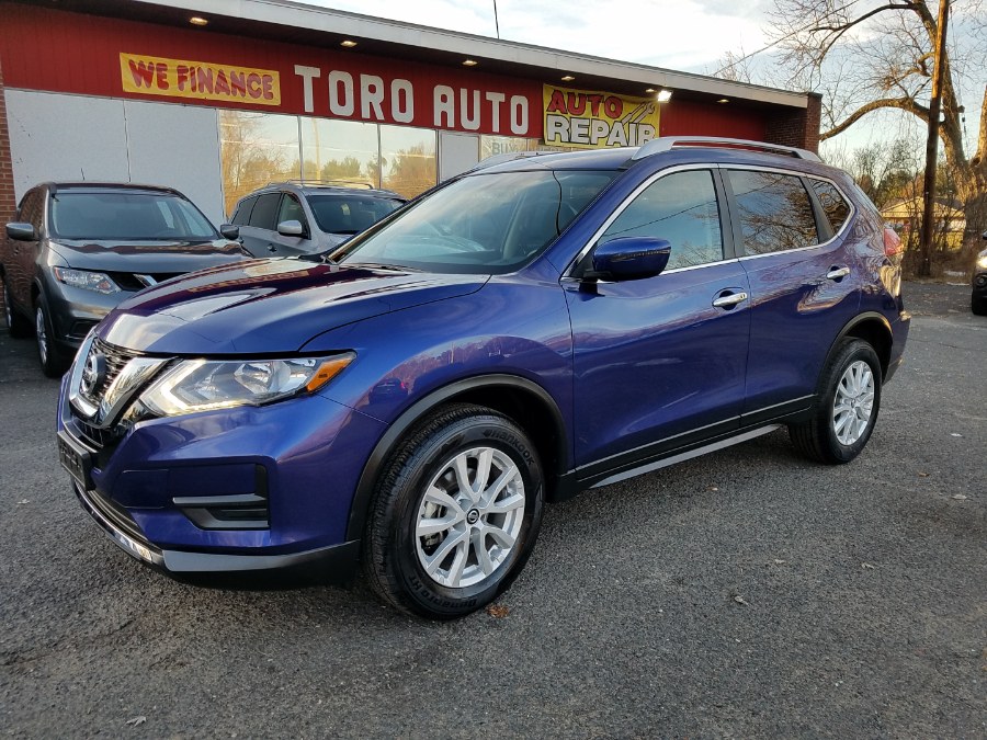 2017 Nissan Rogue SV AWD, available for sale in East Windsor, Connecticut | Toro Auto. East Windsor, Connecticut