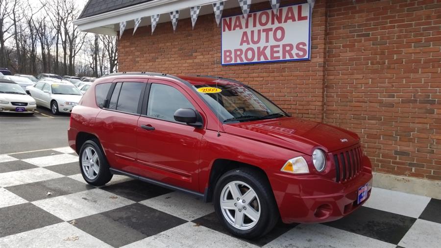 2009 Jeep Compass 4WD 4dr Sport, available for sale in Waterbury, Connecticut | National Auto Brokers, Inc.. Waterbury, Connecticut