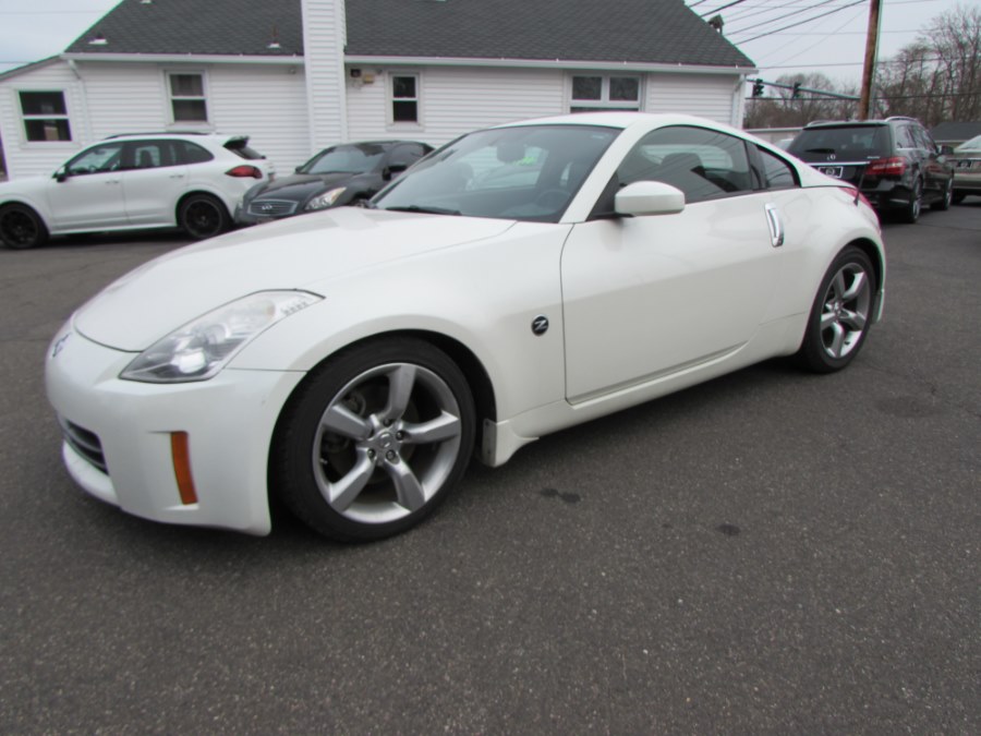 2007 Nissan 350Z 2dr, available for sale in Milford, Connecticut | Chip's Auto Sales Inc. Milford, Connecticut