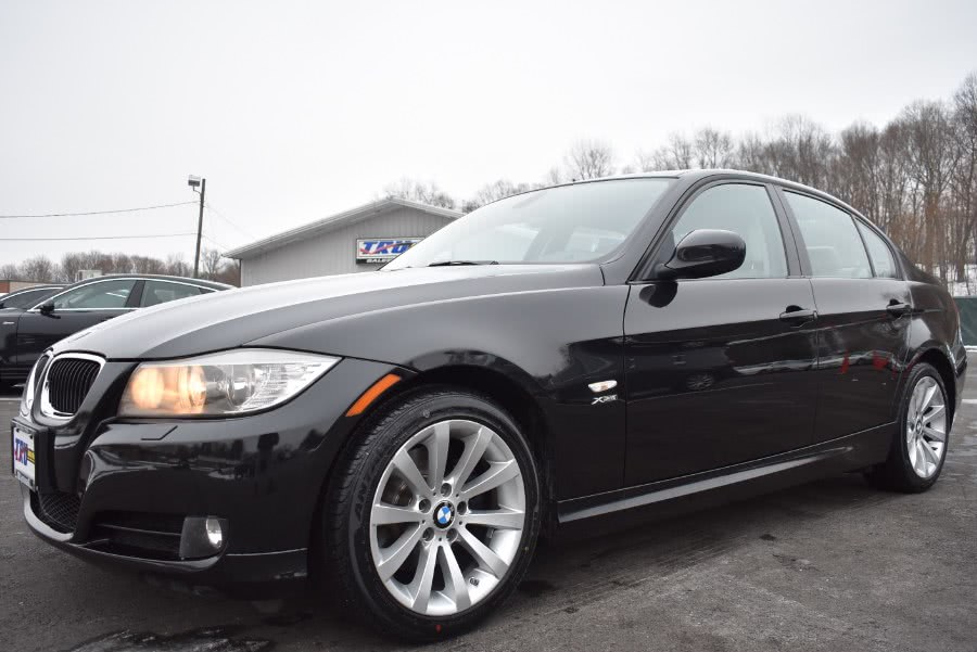 2011 BMW 3 Series 4dr Sdn 328i xDrive AWD SULEV, available for sale in Berlin, Connecticut | Tru Auto Mall. Berlin, Connecticut
