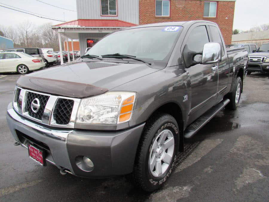 2004 Nissan Titan LE King Cab 4WD, available for sale in South Windsor, Connecticut | Mike And Tony Auto Sales, Inc. South Windsor, Connecticut