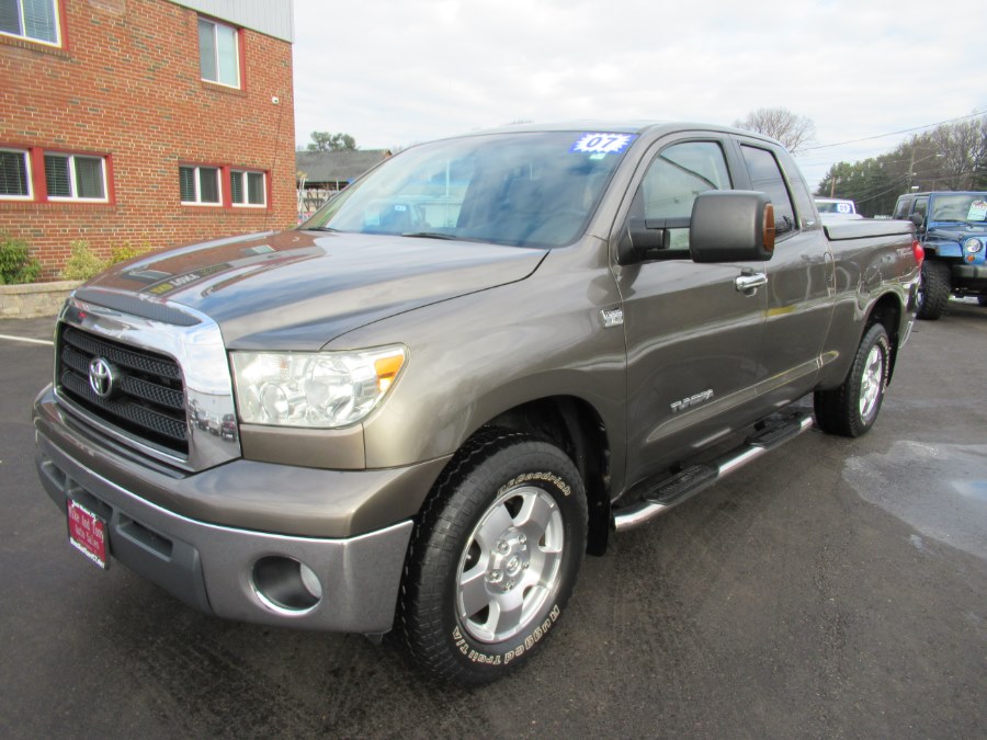 2007 Toyota Tundra 2WD Double 145.7" 4.7L V8 SR5 (Natl, available for sale in South Windsor, Connecticut | Mike And Tony Auto Sales, Inc. South Windsor, Connecticut