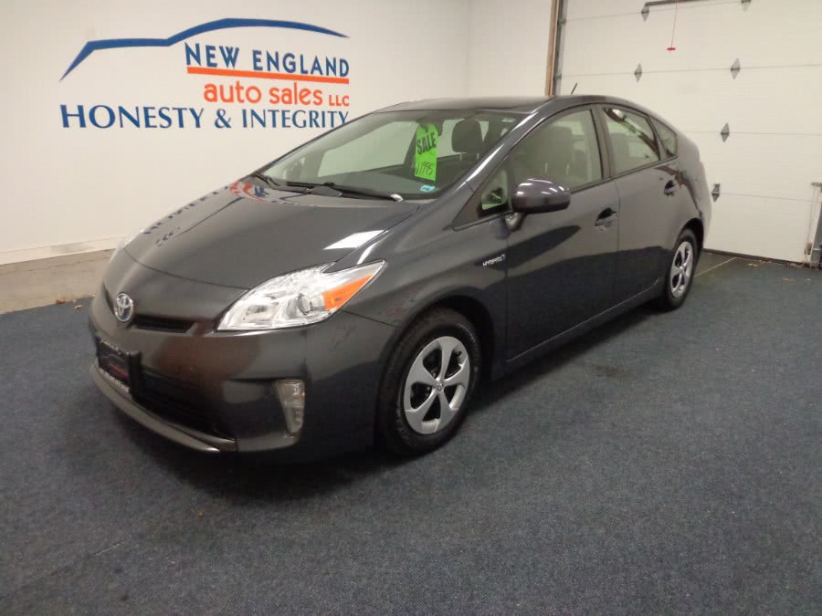 2013 Toyota Prius 5dr HB Two (Natl), available for sale in Plainville, Connecticut | New England Auto Sales LLC. Plainville, Connecticut