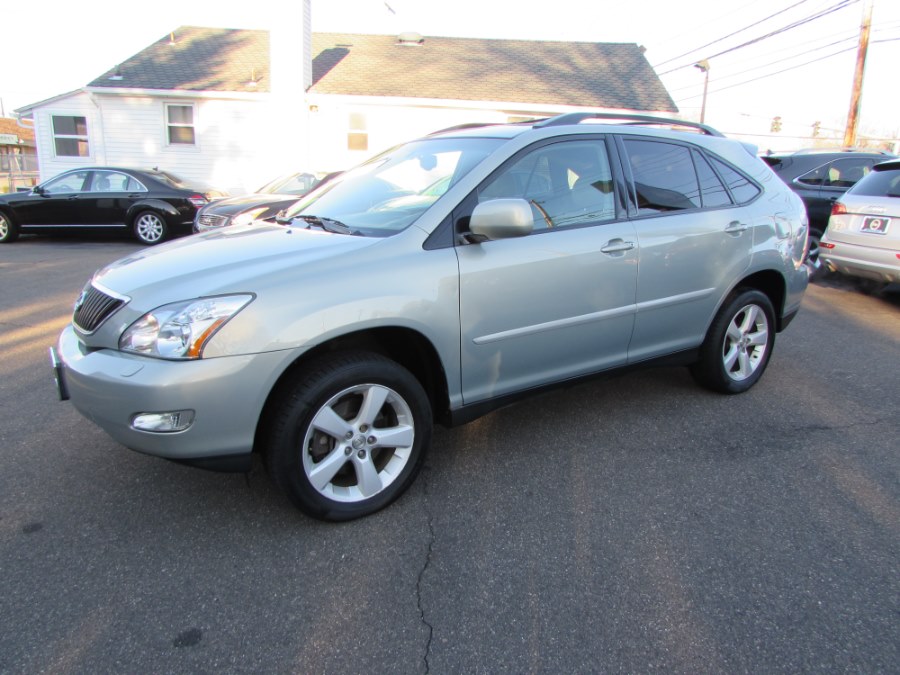 2006 Lexus RX 330 4dr SUV AWD, available for sale in Milford, Connecticut | Chip's Auto Sales Inc. Milford, Connecticut