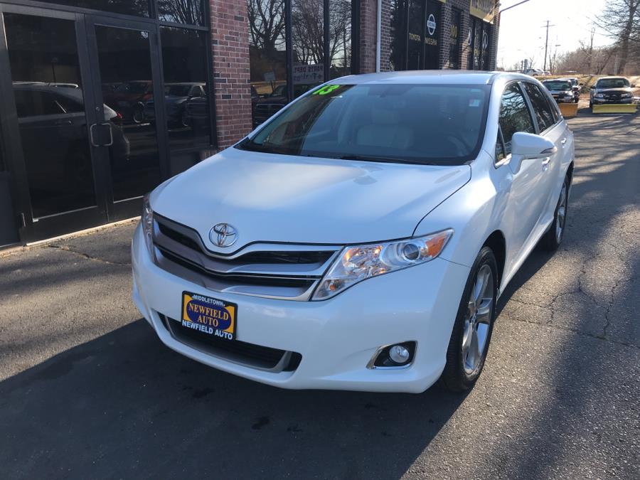 2013 Toyota Venza 4dr Wgn V6 FWD XLE (Natl), available for sale in Middletown, Connecticut | Newfield Auto Sales. Middletown, Connecticut