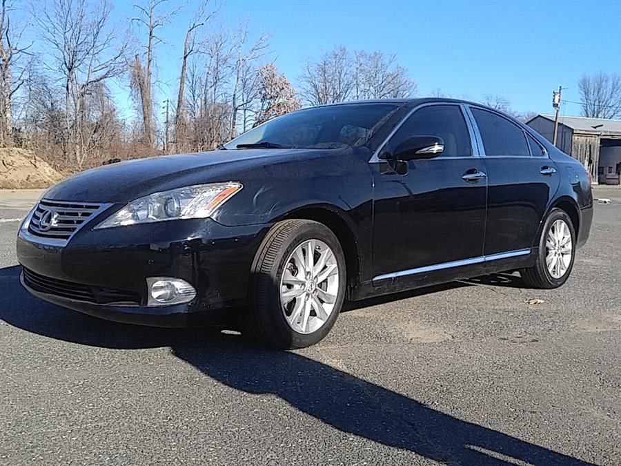 2011 Lexus ES 350 4dr Sdn, available for sale in S.Windsor, Connecticut | Empire Auto Wholesalers. S.Windsor, Connecticut