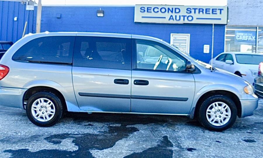 2005 Dodge Grand Caravan 3.3L 6V  4-SPEED AUTOMATIC), available for sale in Manchester, New Hampshire | Second Street Auto Sales Inc. Manchester, New Hampshire