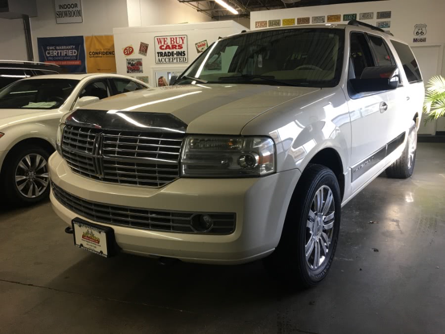 2007 Lincoln Navigator L 4WD 4dr, available for sale in West Babylon , New York | MP Motors Inc. West Babylon , New York