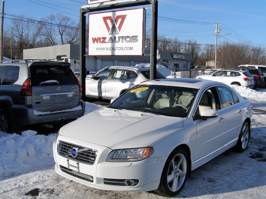 2010 Volvo S80 4dr Sdn I6 Turbo AWD, available for sale in Stratford, Connecticut | Wiz Leasing Inc. Stratford, Connecticut