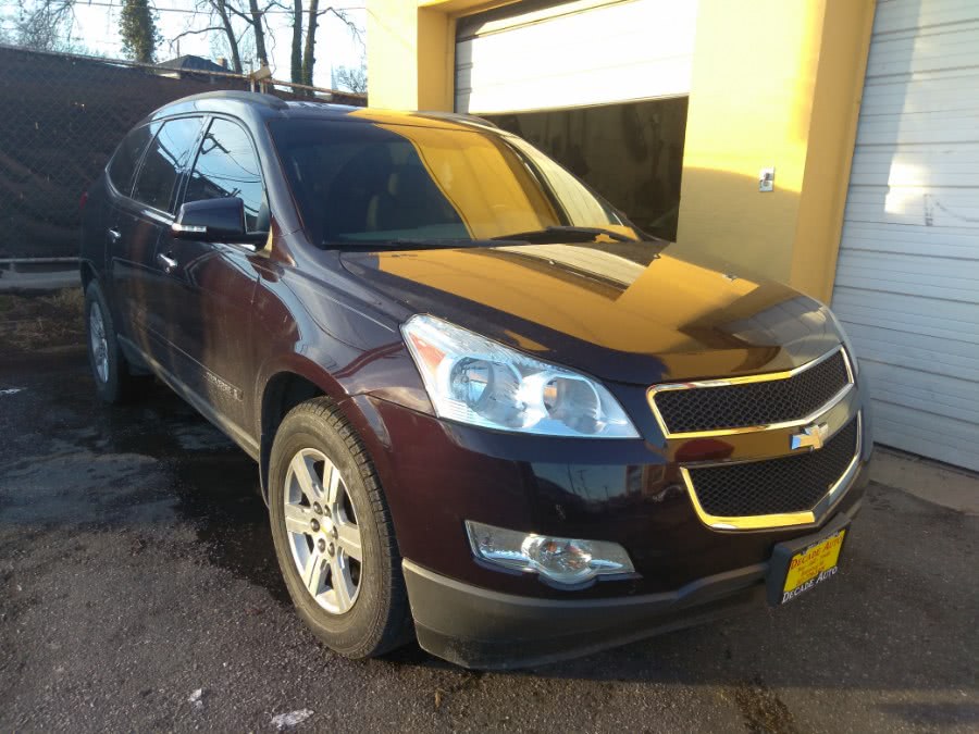 2009 Chevrolet Traverse AWD 4dr LT w/1LT, available for sale in Bladensburg, Maryland | Decade Auto. Bladensburg, Maryland