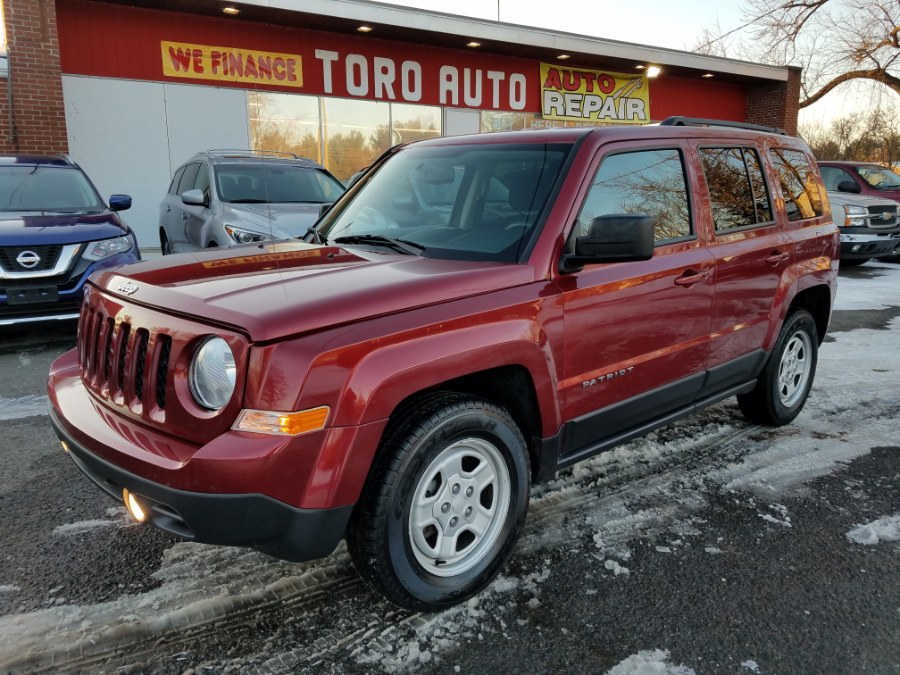 2016 Jeep Patriot 4WD 4dr Sport, available for sale in East Windsor, Connecticut | Toro Auto. East Windsor, Connecticut