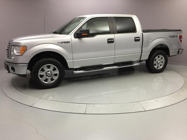 2010 Ford F-150 4WD SuperCrew 145 XLT, available for sale in Naugatuck, Connecticut | J&M Automotive Sls&Svc LLC. Naugatuck, Connecticut