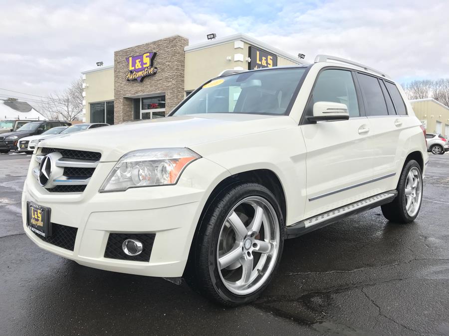 2010 Mercedes-Benz GLK-Class 4MATIC 4dr GLK350, available for sale in Plantsville, Connecticut | L&S Automotive LLC. Plantsville, Connecticut