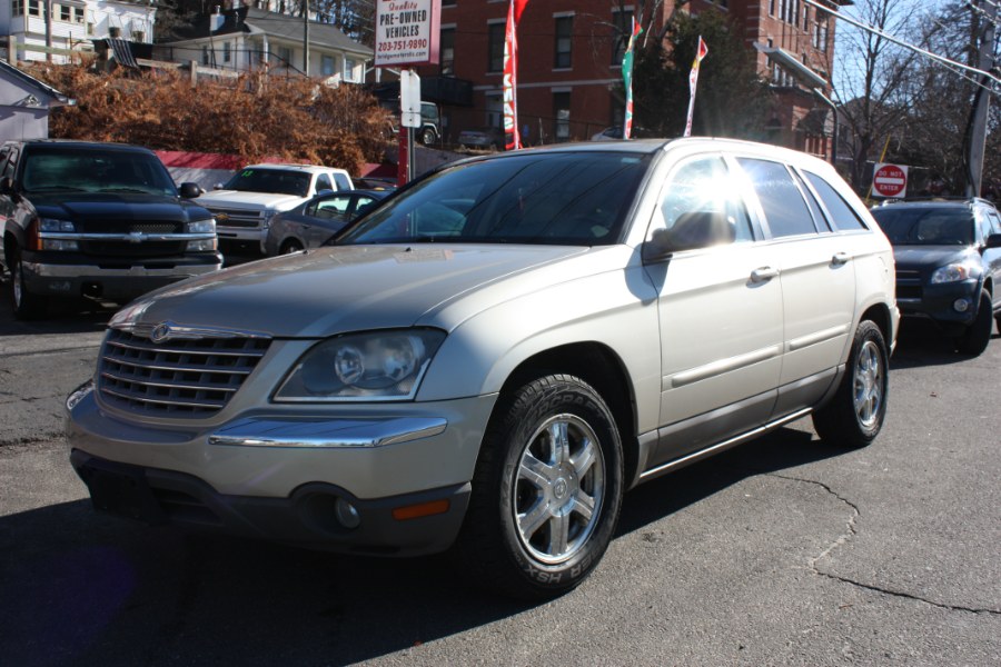 2005 Chrysler Pacifica 4dr Wgn Touring AWD, available for sale in Derby, Connecticut | Bridge Motors LLC. Derby, Connecticut