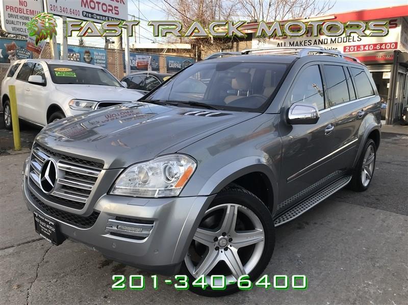 2010 Mercedes-benz Gl 550 4MATIC, available for sale in Paterson, New Jersey | Fast Track Motors. Paterson, New Jersey