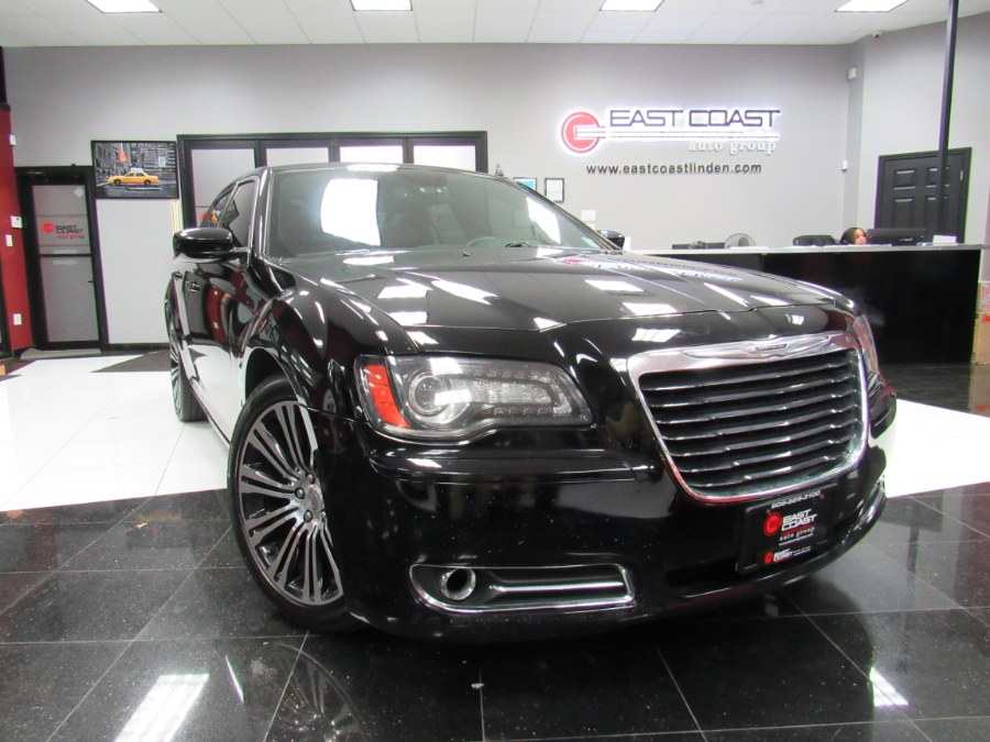2014 Chrysler 300 4dr Sdn 300S RED INTERIOR, available for sale in Linden, New Jersey | East Coast Auto Group. Linden, New Jersey