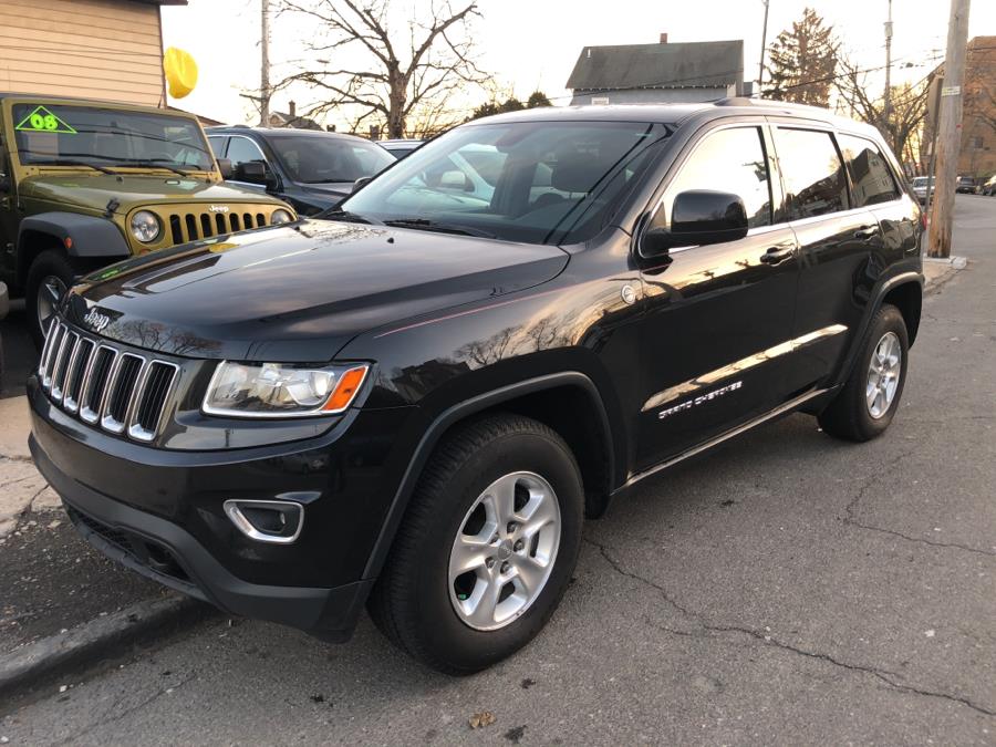 2014 Jeep Grand Cherokee 4WD 4dr Laredo, available for sale in Port Chester, New York | JC Lopez Auto Sales Corp. Port Chester, New York