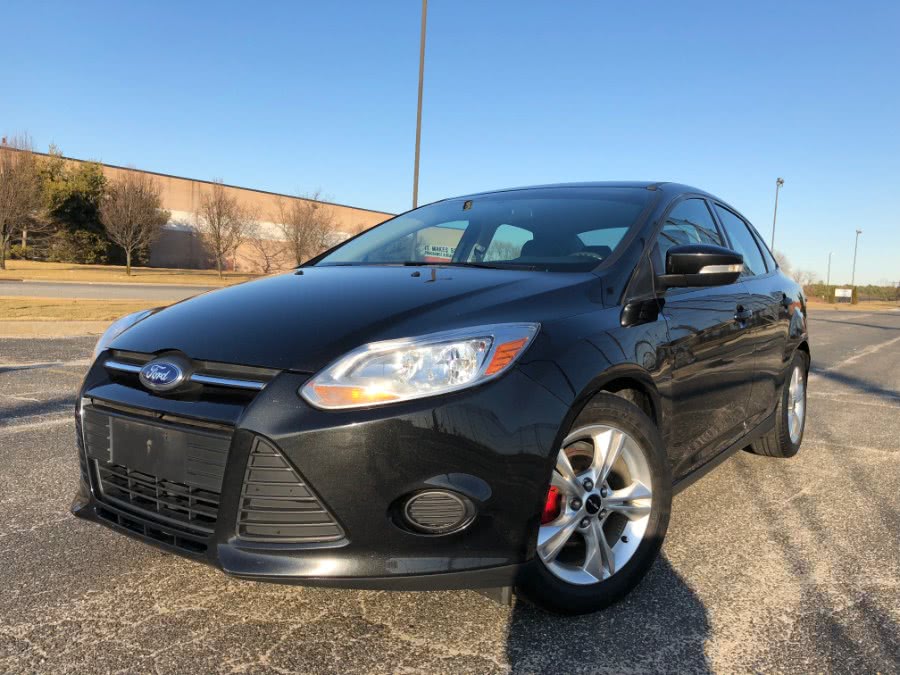 2014 Ford Focus 4dr Sdn SE, available for sale in Bayshore, New York | Drive Auto Sales. Bayshore, New York