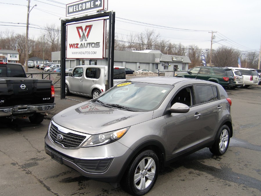 2013 Kia Sportage 2WD 4dr LX, available for sale in Stratford, Connecticut | Wiz Leasing Inc. Stratford, Connecticut