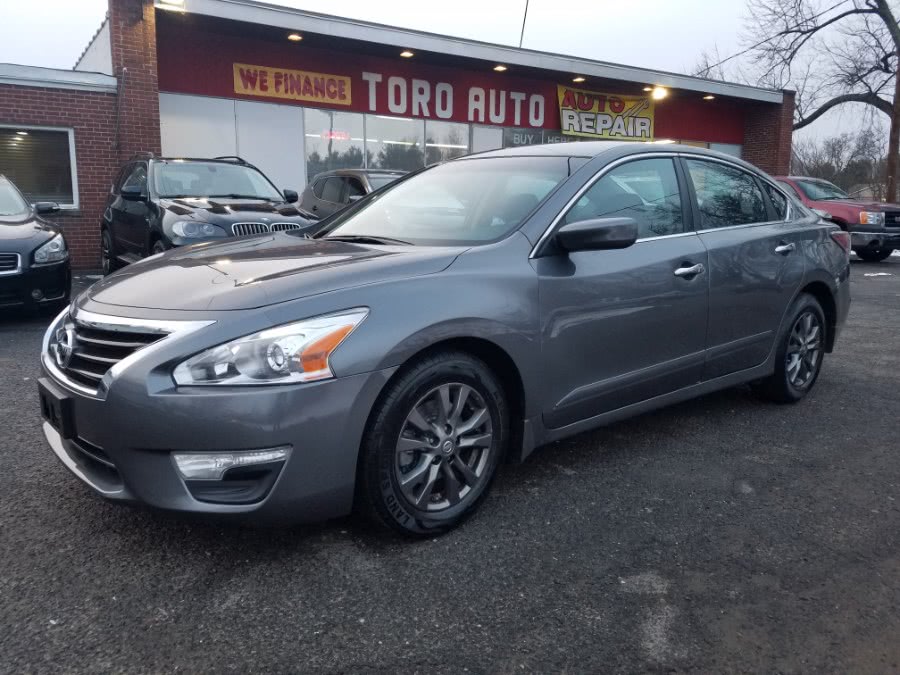 2015 Nissan Altima 2.5 SV, available for sale in East Windsor, Connecticut | Toro Auto. East Windsor, Connecticut