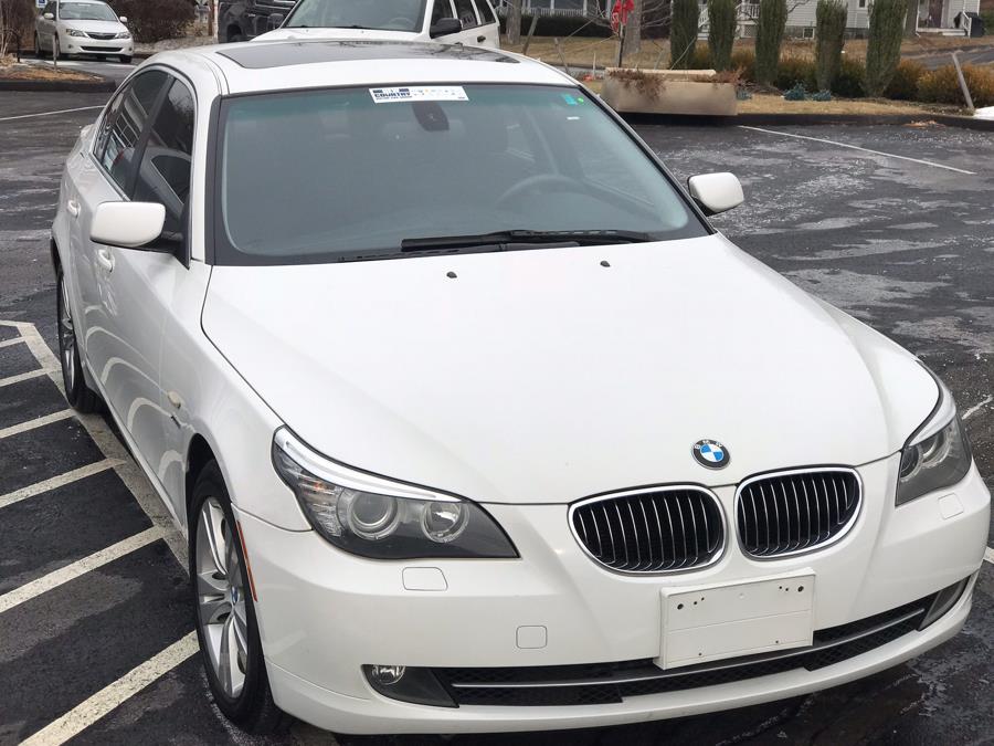 2009 BMW 5 Series 4dr Sdn 528i xDrive AWD, available for sale in Canton, Connecticut | Lava Motors. Canton, Connecticut