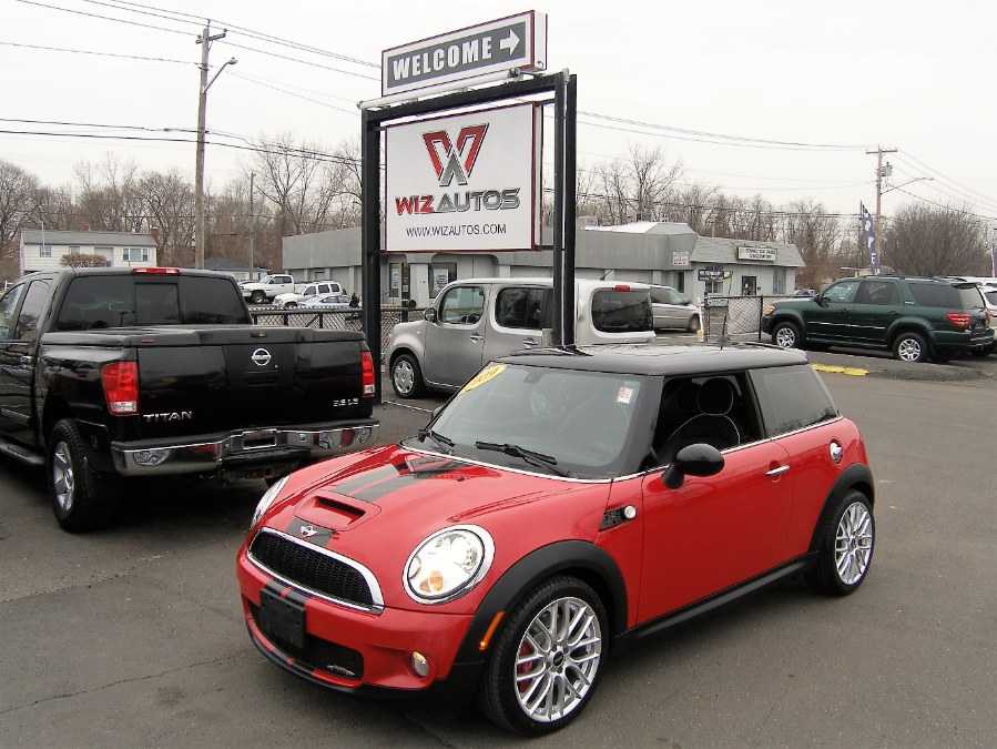 2009 MINI Cooper Hardtop 2dr Cpe John Cooper Works, available for sale in Stratford, Connecticut | Wiz Leasing Inc. Stratford, Connecticut