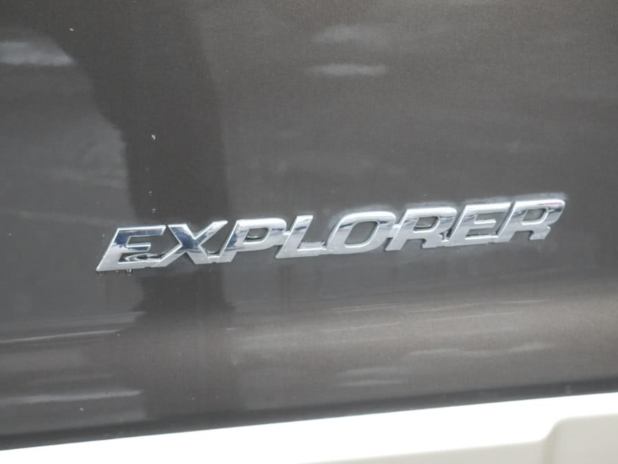 Used Ford Explorer 4dr 114" WB 4.0L Eddie Bauer 4WD 2005 | My Auto Inc.. Huntington Station, New York
