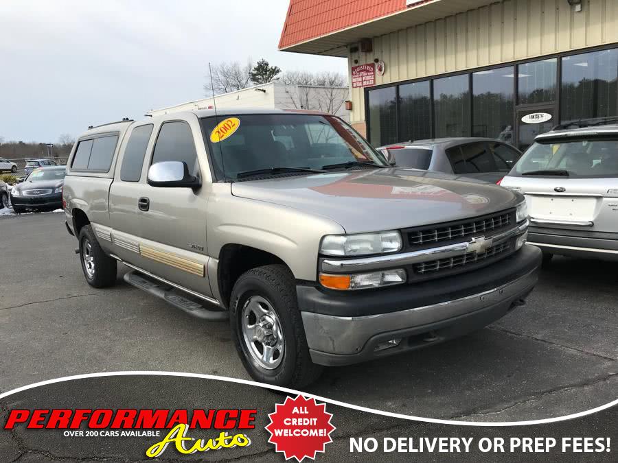 2002 Chevrolet Silverado 1500 Ext Cab 143.5" WB 4WD LS, available for sale in Bohemia, New York | Performance Auto Inc. Bohemia, New York