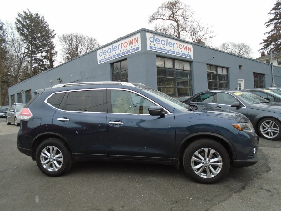 2015 Nissan Rogue AWD 4dr SV, available for sale in Milford, Connecticut | Dealertown Auto Wholesalers. Milford, Connecticut
