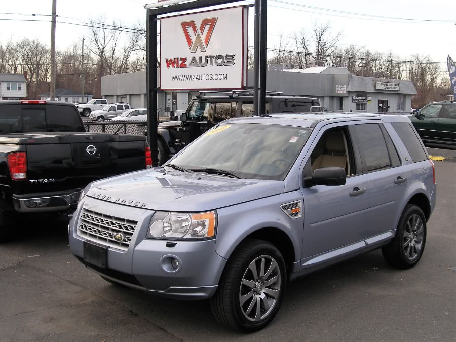 2008 Land Rover LR2 AWD 4dr HSE, available for sale in Stratford, Connecticut | Wiz Leasing Inc. Stratford, Connecticut