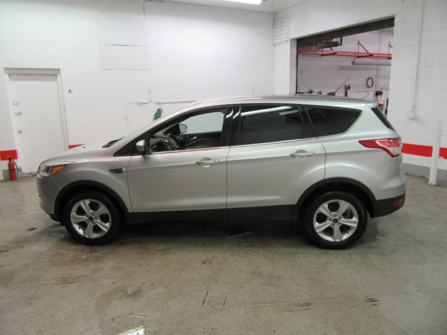 Used Ford Escape FWD 4dr SE 2015 | Victoria Preowned Autos Inc. Little Ferry, New Jersey Used Ford Escape FWD 4dr SE 2015 | Victoria Preowned Autos Inc. Little Ferry, New Jersey