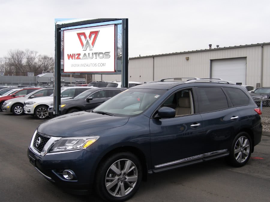 2014 Nissan Pathfinder 4WD 4dr Platinum, available for sale in Stratford, Connecticut | Wiz Leasing Inc. Stratford, Connecticut