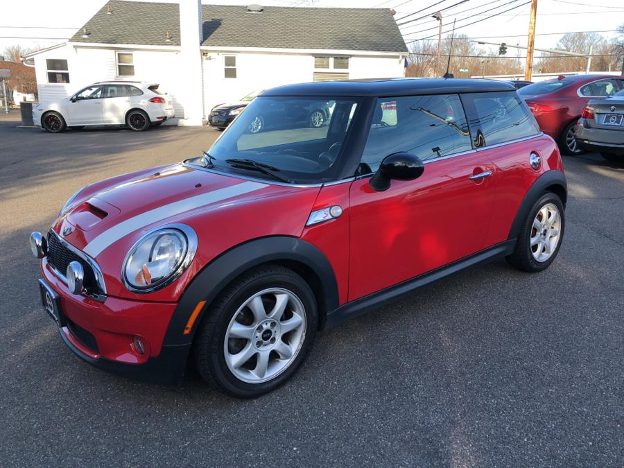 2010 MINI Cooper Hardtop 2dr Cpe S, available for sale in Milford, Connecticut | Chip's Auto Sales Inc. Milford, Connecticut