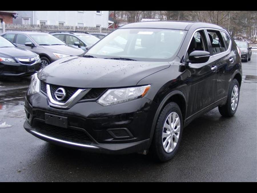 Used Nissan Rogue S 2015 | Canton Auto Exchange. Canton, Connecticut