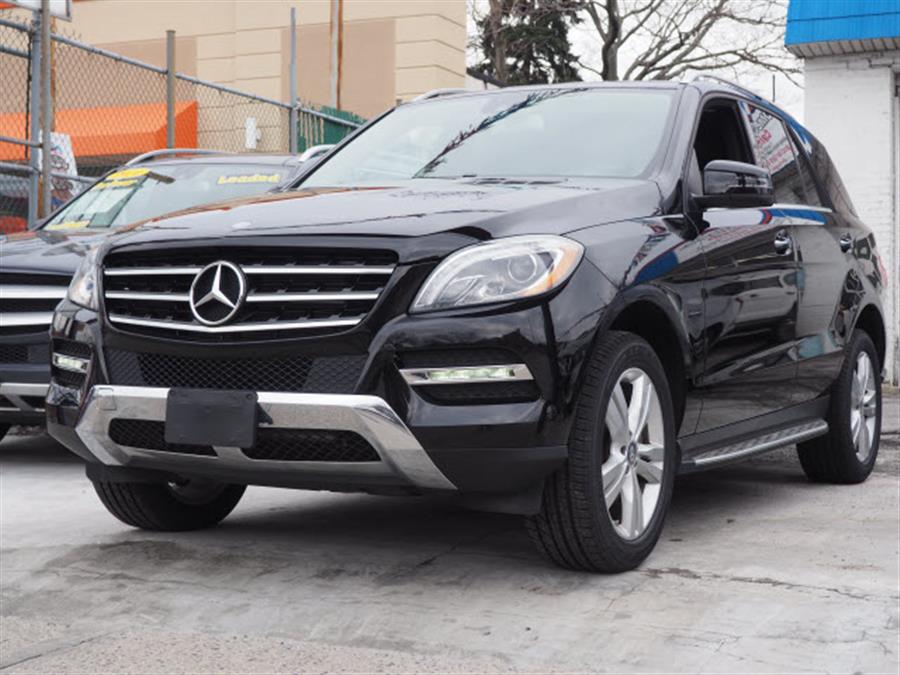 2015 Mercedes-benz M-class ML 350 4MATIC, available for sale in Huntington Station, New York | Connection Auto Sales Inc.. Huntington Station, New York
