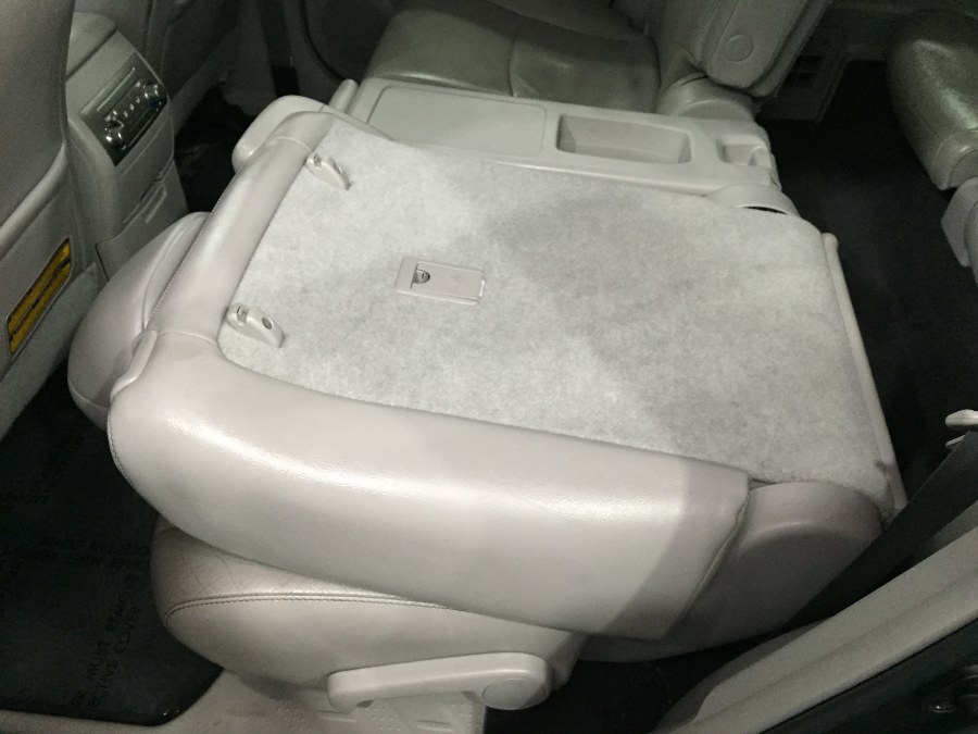 2011 Toyota Highlander 4WD 4dr V6 SE, available for sale in Bristol, Connecticut | Bristol Auto Center LLC. Bristol, Connecticut 2011 Toyota Highlander 4WD 4dr V6 SE, available for sale in Bristol, Connecticut | Bristol Auto Center LLC. Bristol, Connecticut