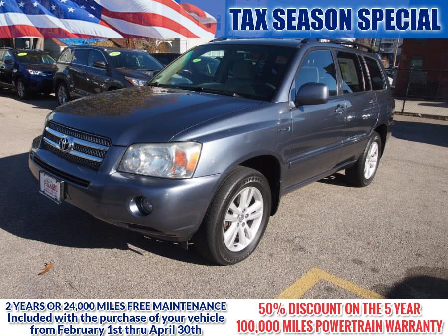 2007 Toyota Highlander Hybrid 4WD 4dr w/3rd Row (Natl), available for sale in Worcester, Massachusetts | Hilario's Auto Sales Inc.. Worcester, Massachusetts