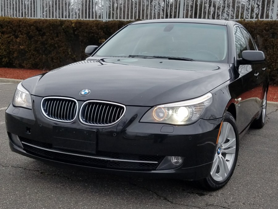 2009 BMW 5 Series 4dr Sdn 528i xDrive AWD w/Navigation, available for sale in Queens, NY